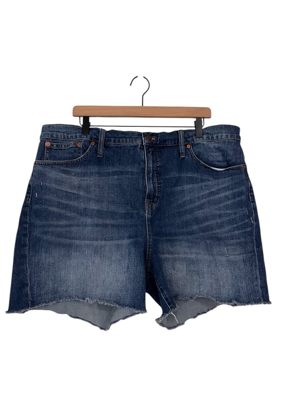 Madewell High Rise Denim Raw Hem Short Size 35 Style F7019
